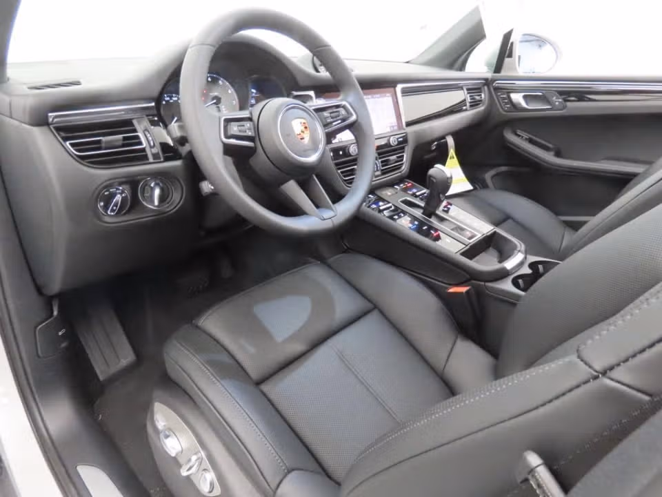 Photo 27