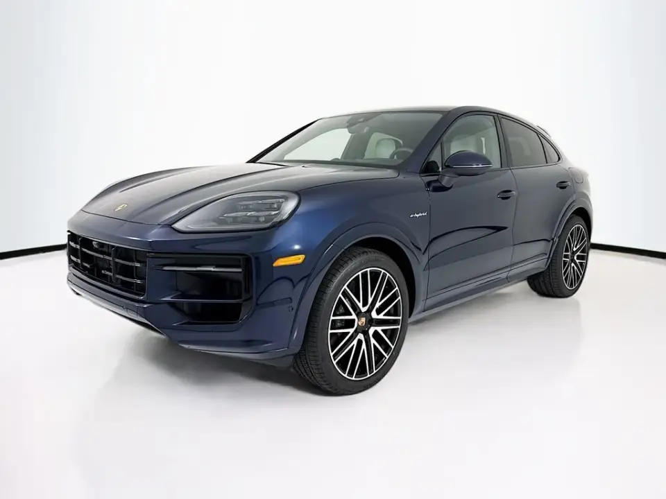2026 Porsche Cayenne Coup E-Hybrid - Photo 7