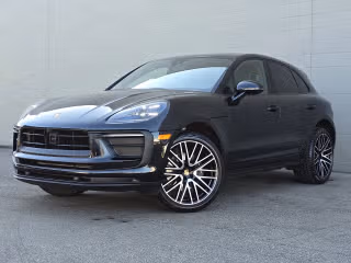 2025 Porsche Macan