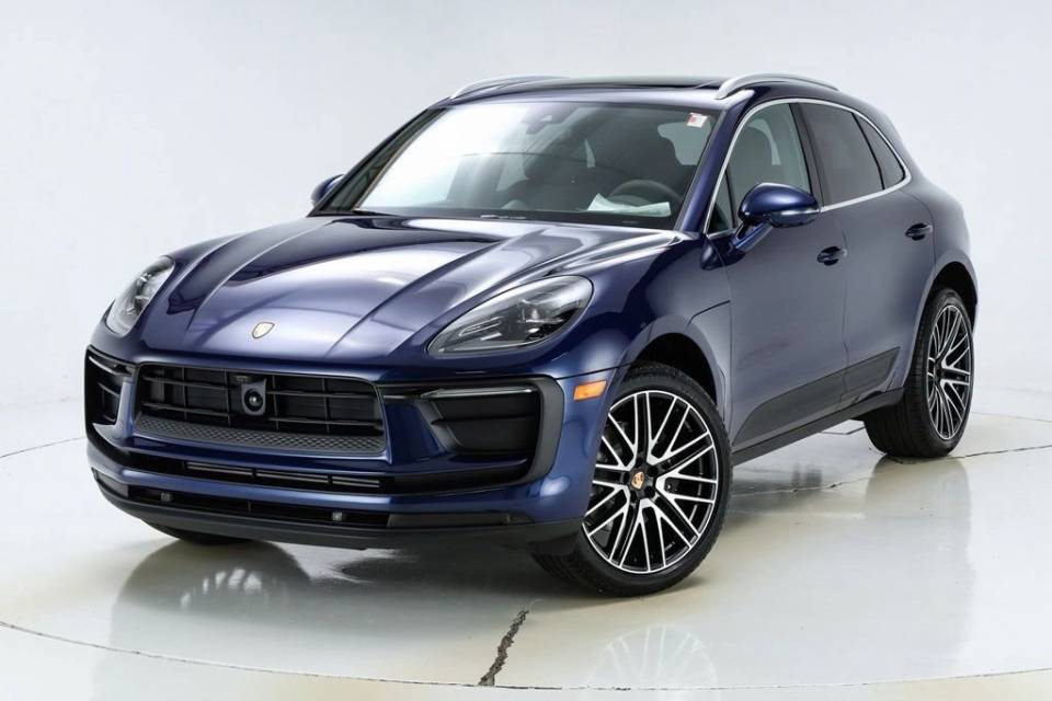 2026 Porsche Macan