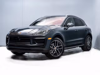 2026 Porsche Macan -'s photo