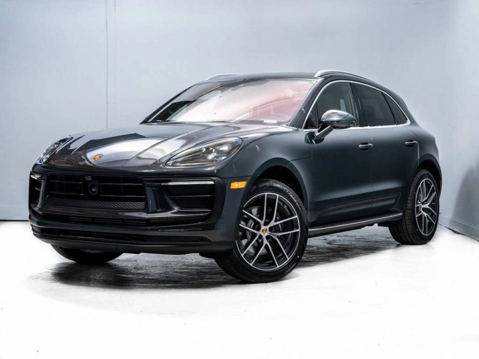 2026 Porsche Macan