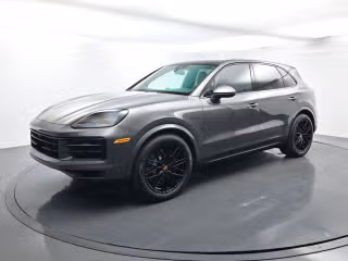 2026 Porsche Cayenne E-Hybrid's photo