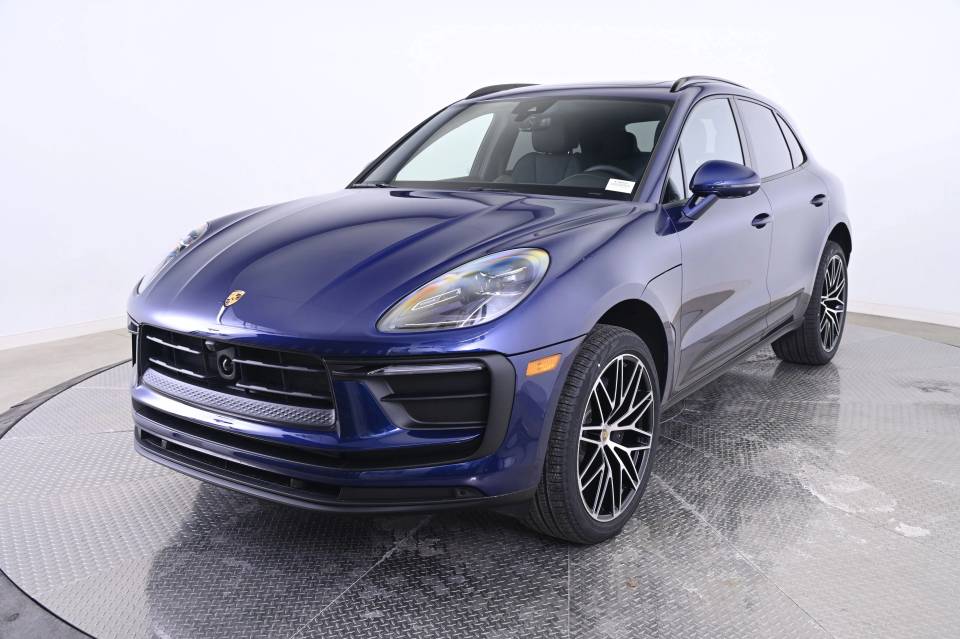 2026 Porsche Macan