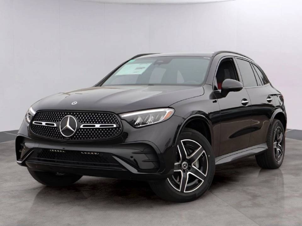 2026 Mercedes-Benz GLC Base