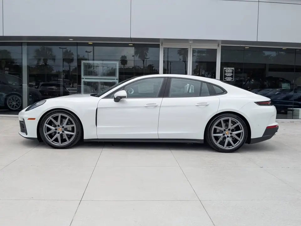 2025 Porsche Panamera Base - Photo 15