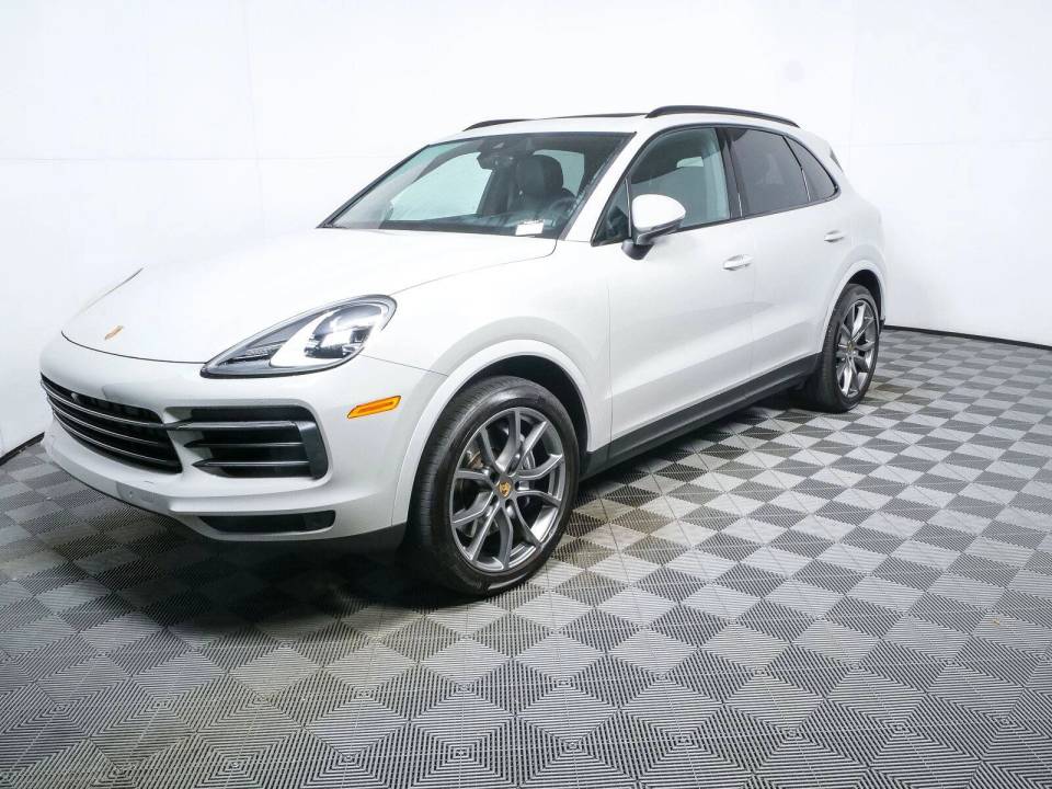 2023 Porsche Cayenne