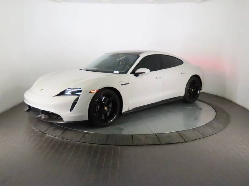 2021 Porsche Taycan Turbo S