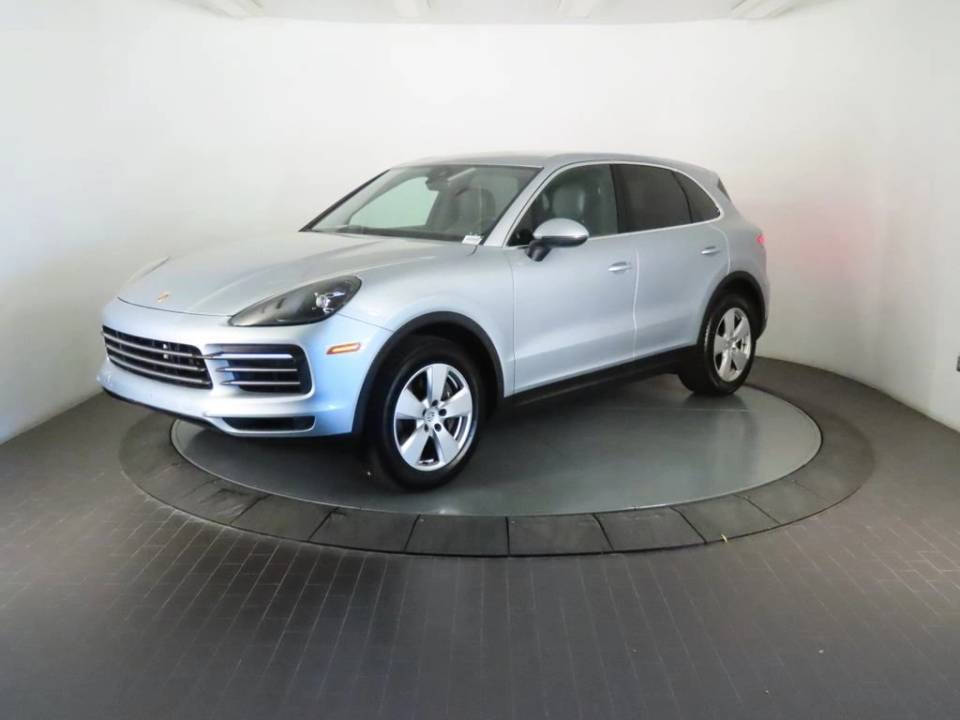 2023 Porsche Cayenne Base