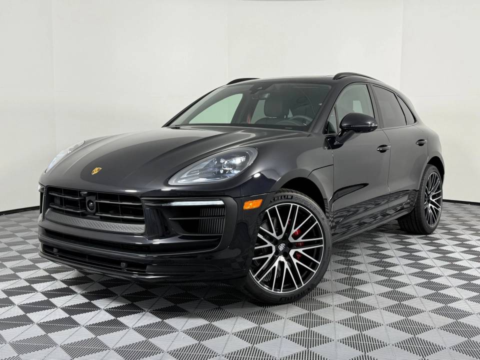 2026 Porsche Macan
