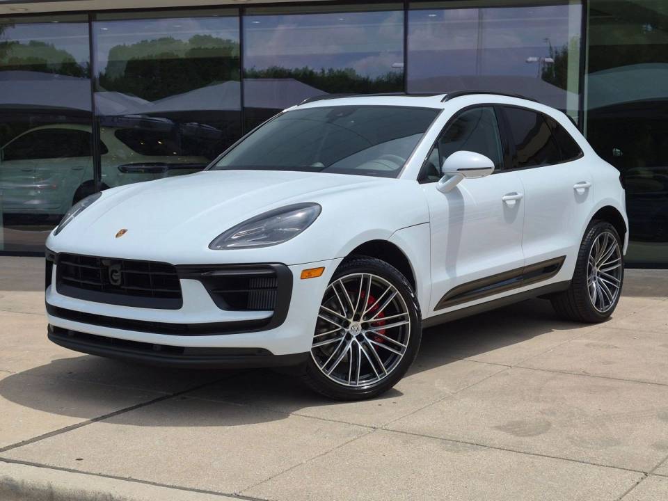 2026 Porsche Macan S