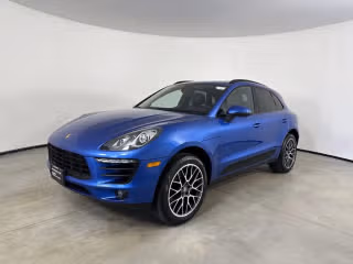 2018 Porsche Macan -'s photo