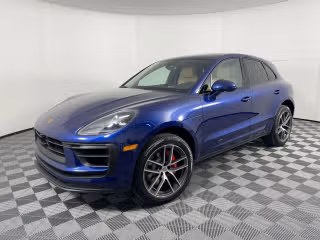 2026 Porsche Macan S's photo