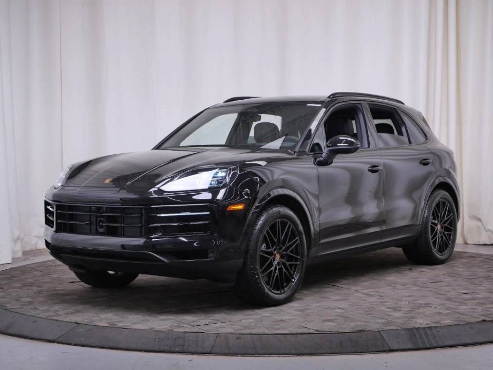 2026 Porsche Cayenne Base