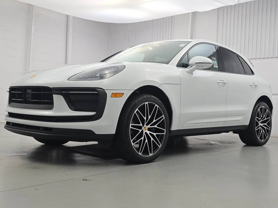 2023 Porsche Macan