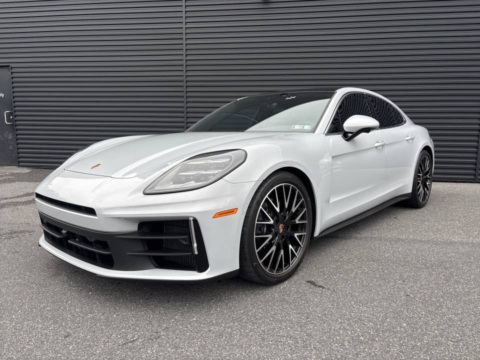 2026 Porsche Panamera