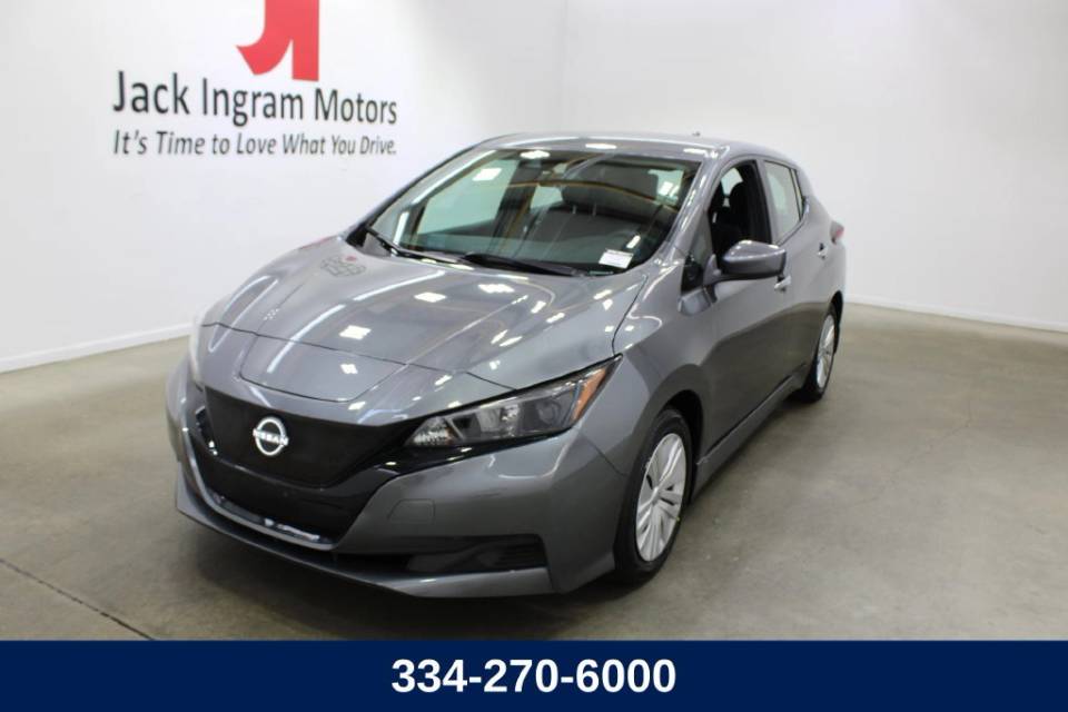2025 Nissan Leaf S