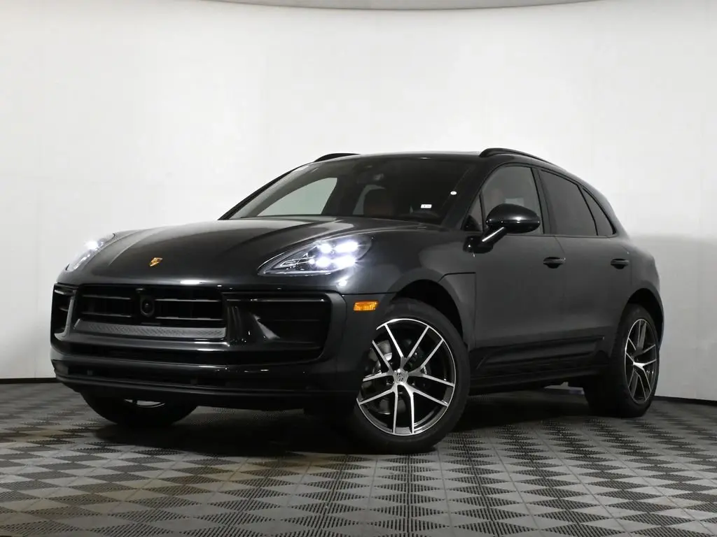 2026 Porsche Macan Base - Photo 8