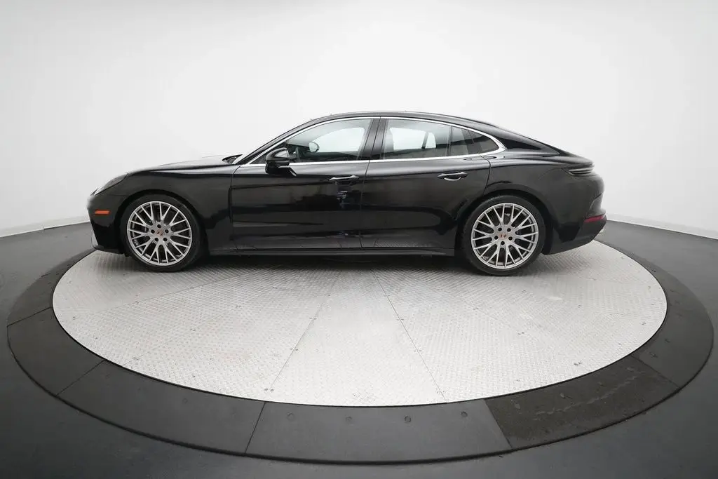2026 Porsche Panamera Base - Photo 16
