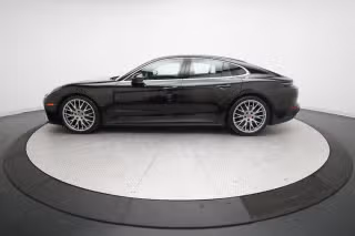 2026 Porsche Panamera Base - Photo 9