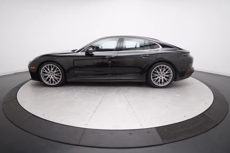 2026 Porsche Panamera Base - Photo 11