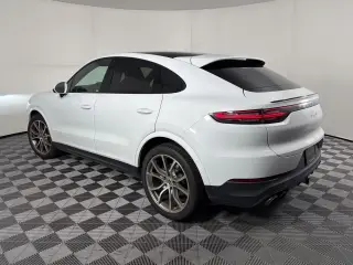 2023 Porsche Cayenne Coup 21