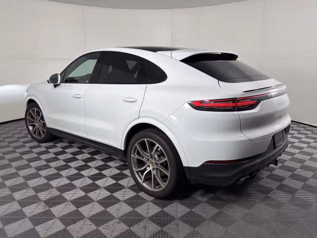 2023 Porsche Cayenne Coup 18