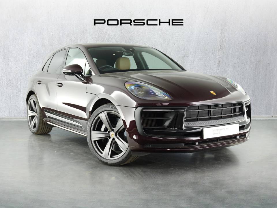 2023 PORSCHE MACAN