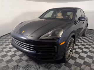 2023 Porsche Cayenne Platinum Edition E-Hybrid's photo