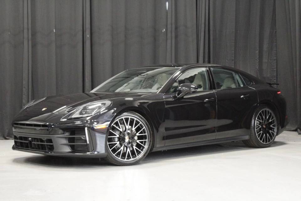 2026 Porsche Panamera
