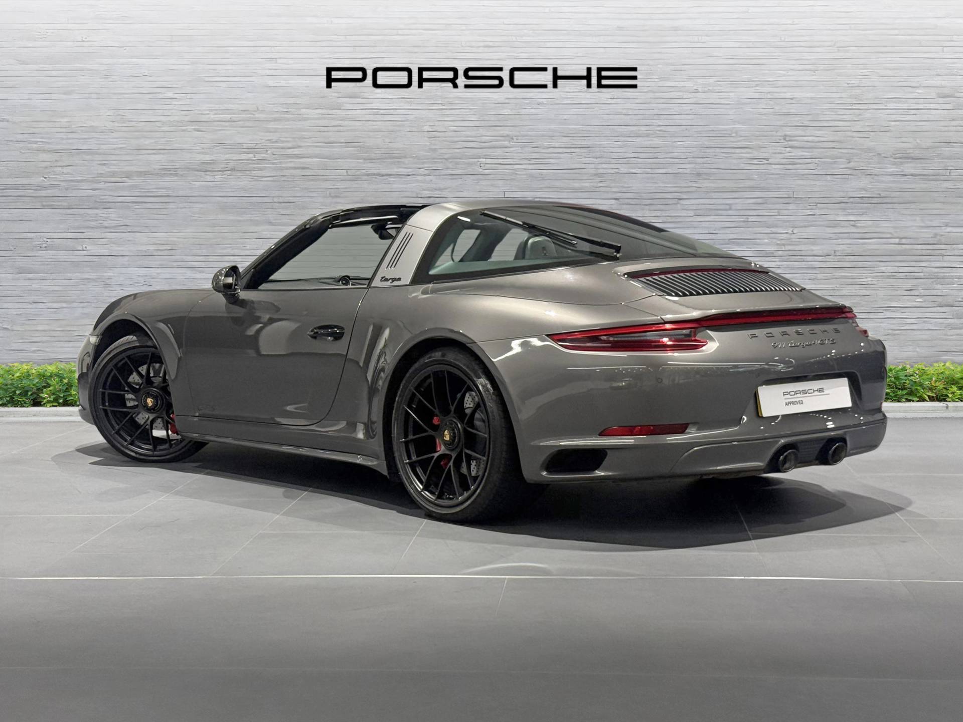 911 Targa 4 GTS, photo 2 of 59
