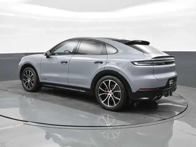 2025 Porsche Cayenne Coup GTS - Photo 22