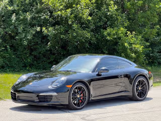 2015 Porsche 911 Carrera 4 Coupe's photo