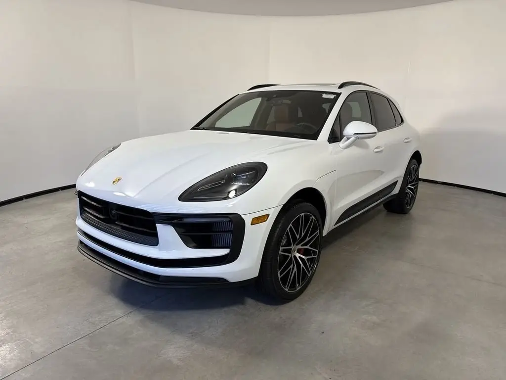 2026 Porsche Macan S - Photo 8