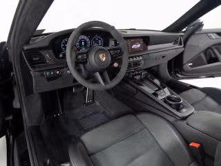 2025 Porsche 911 GTS - Photo 25