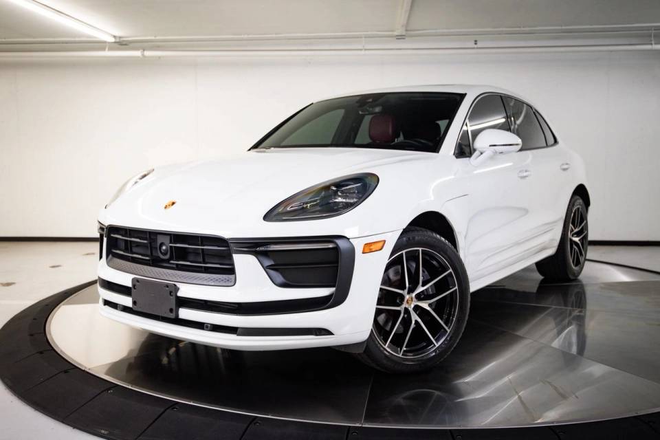 2023 Porsche Macan