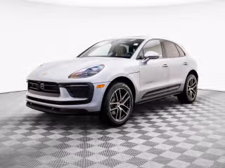 2026 Porsche Macan's photo