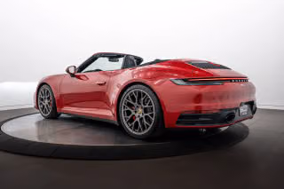 2024 Porsche 911 - Photo 17