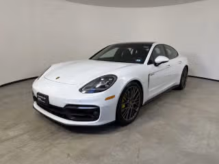2023 Porsche Panamera 4 E-Hybrid Platinum Edition's photo