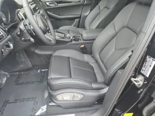 2026 Porsche Macan S - Photo 37