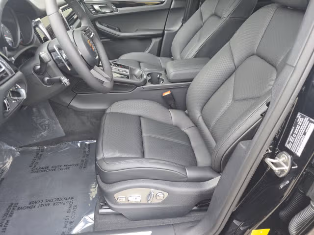 2026 Porsche Macan S - Photo 34