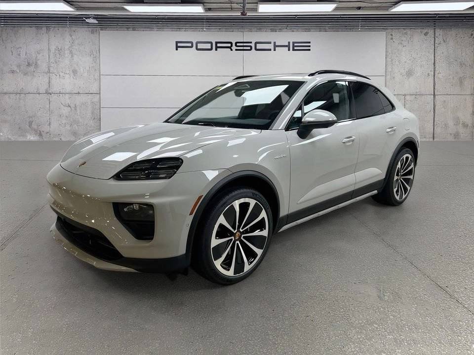 2026 Porsche Macan