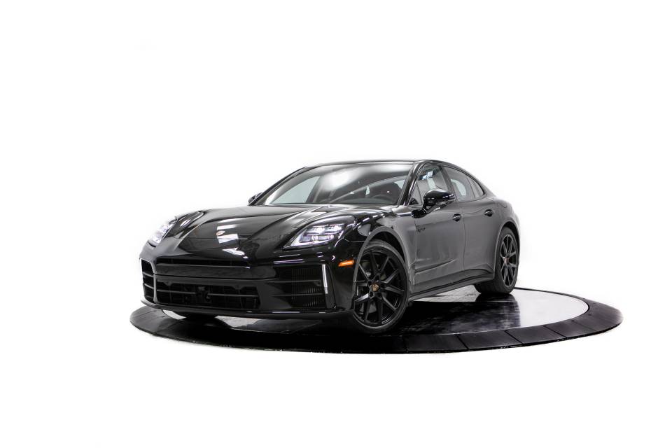 2026 Porsche Panamera