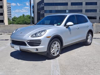 2012 Porsche Cayenne S's photo
