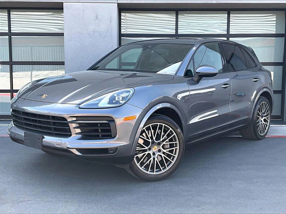 2023 Porsche Cayenne Base