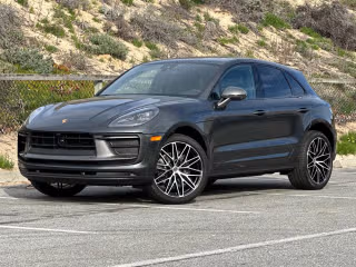 2025 Porsche Macan