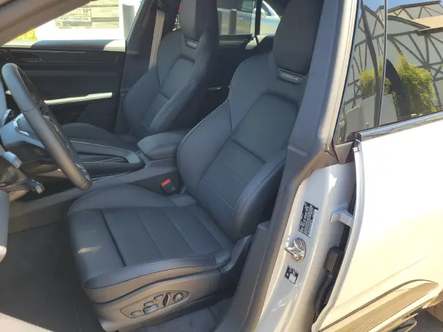 Photo 38