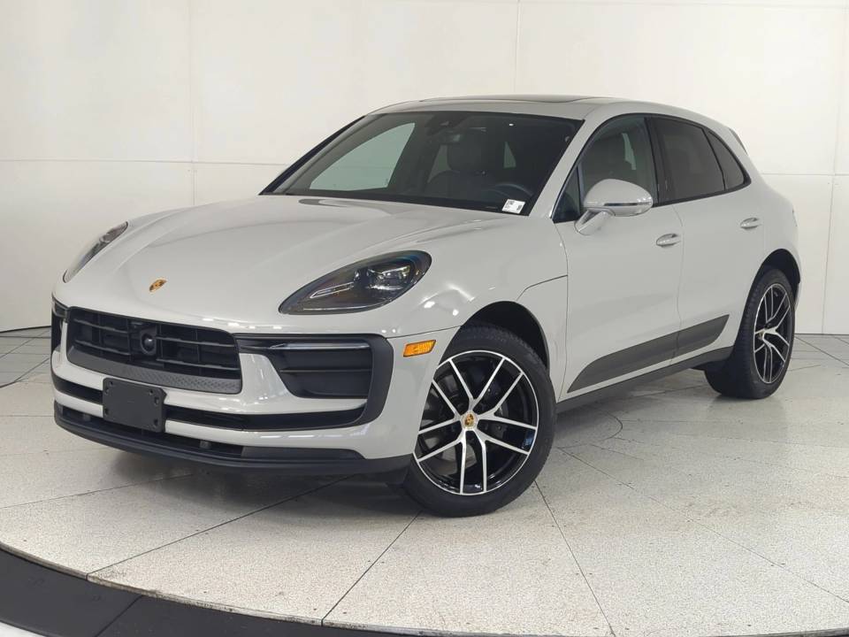 2026 Porsche Macan