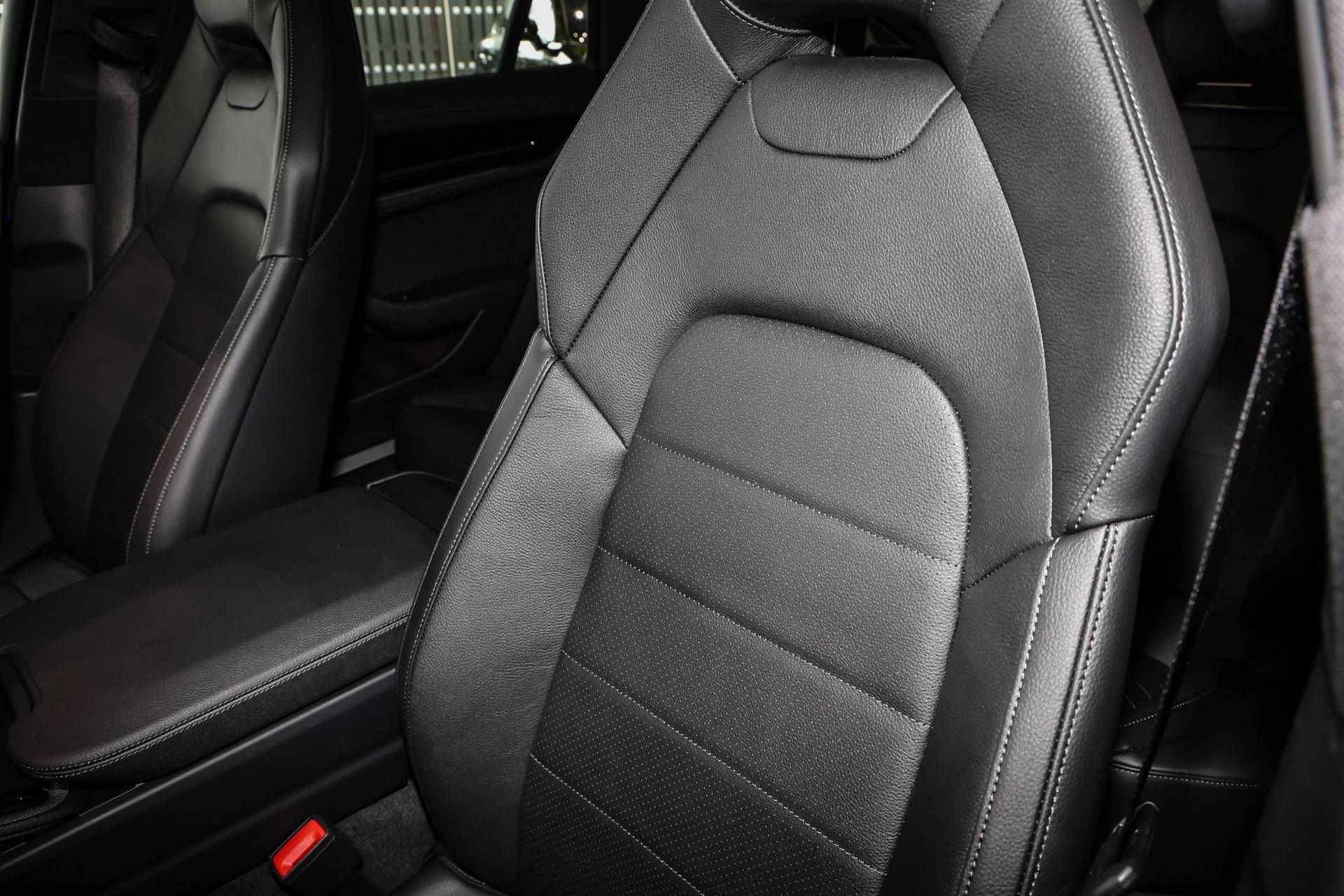 Panamera 4, photo 30 of 30