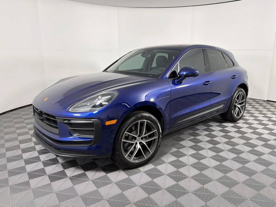 2026 Porsche Macan